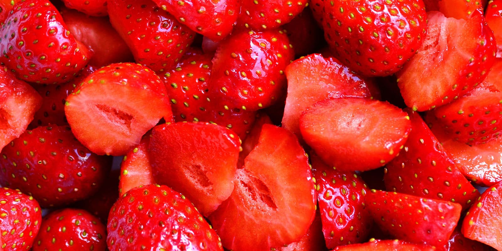 Ripe strawberries: fruity blends