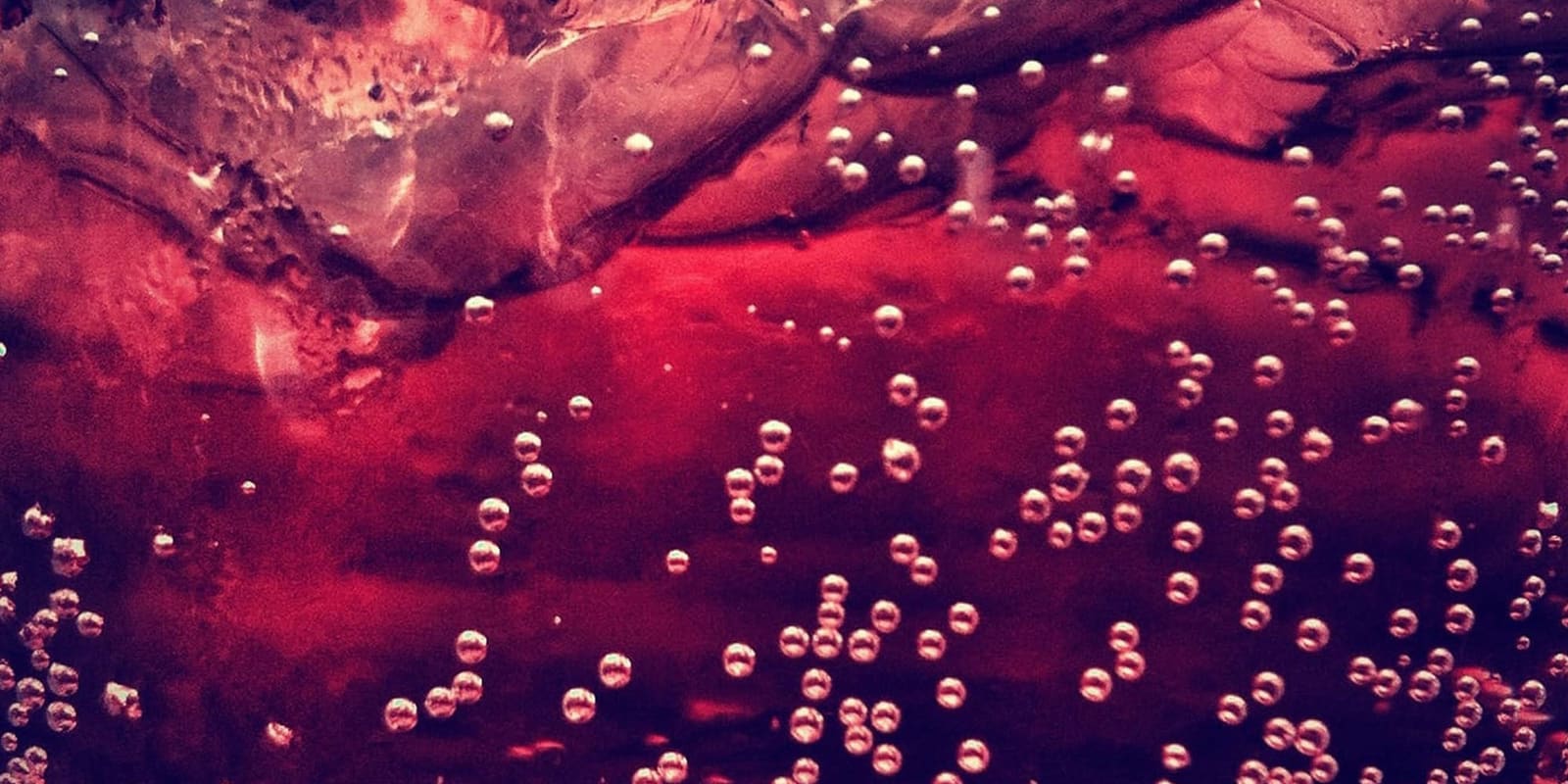 Cola bubbles: beverage blends